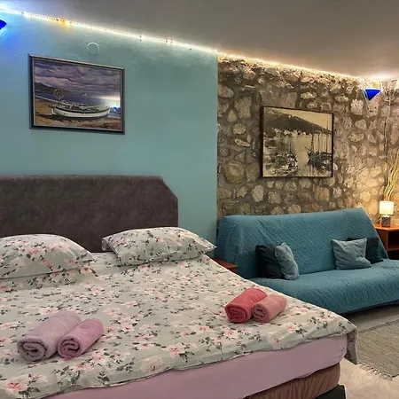 Apartment Hana Makarska